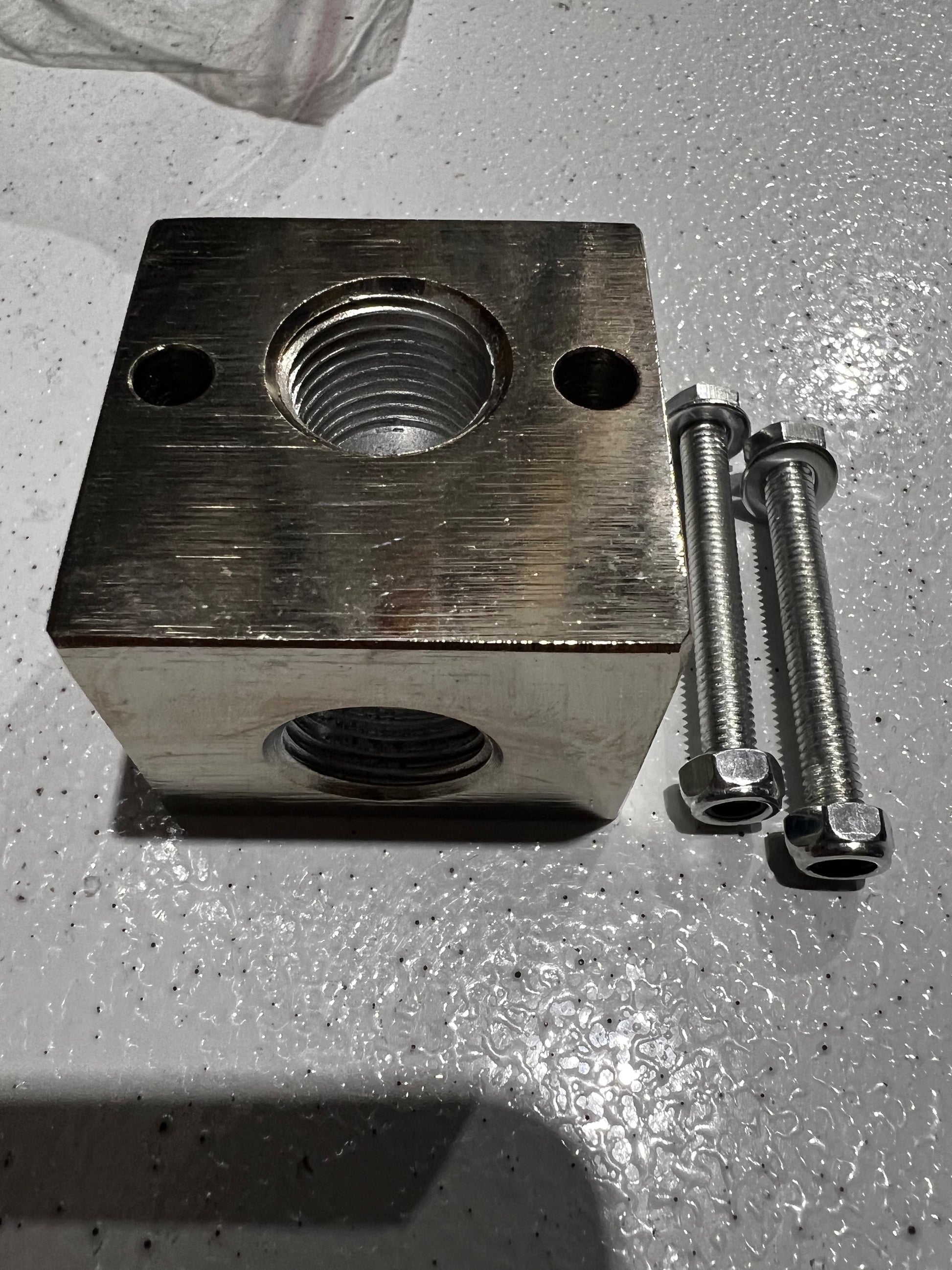 3/8 Unloader Block Mounting Block 3/8 F 22.0292