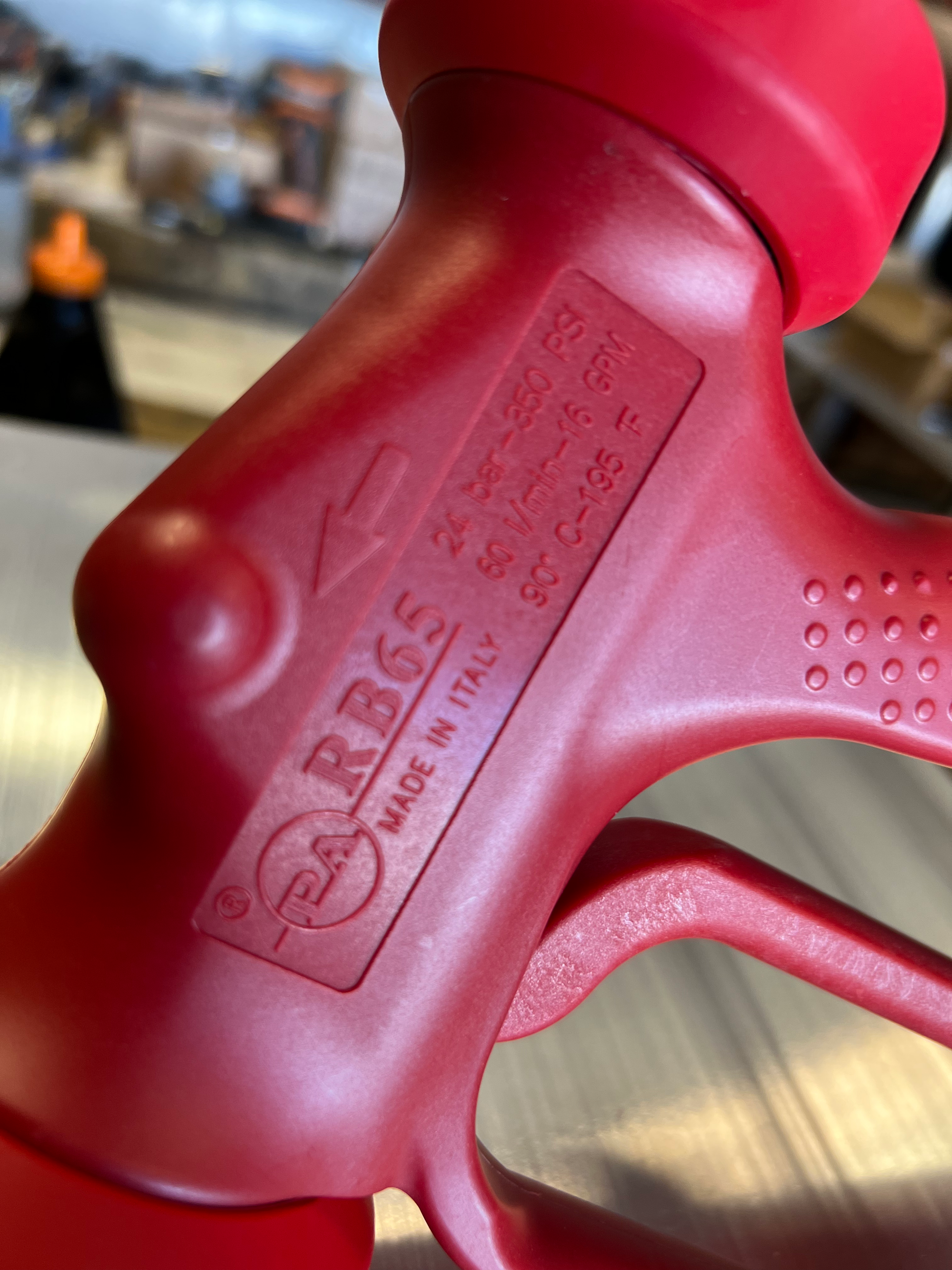 General Pump RED High Flow Wash Down Gun YG1635S *18