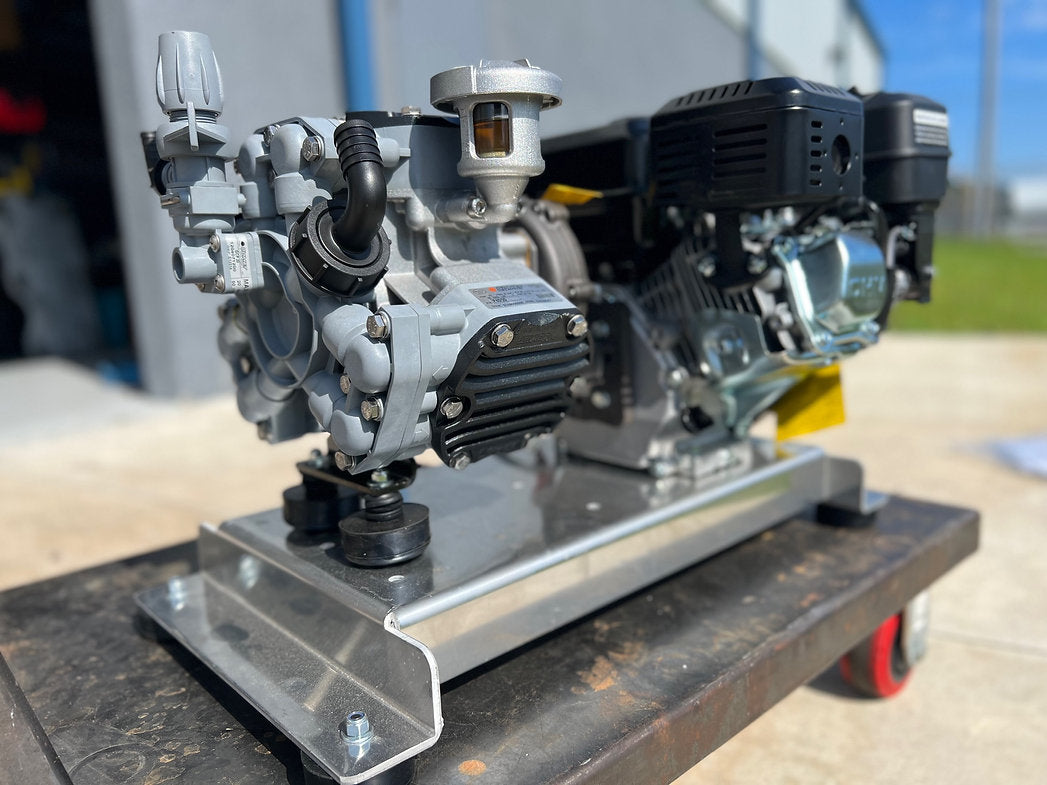 Comet P-40 Softwash System with Electric Start Bandit TruPower Engine 212cc