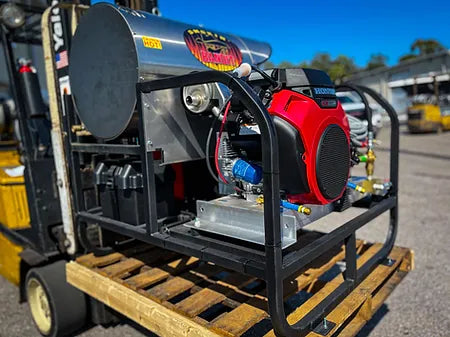 B-SH1035HG Bandit 10gpm 3500psi Smoking Hot Skid