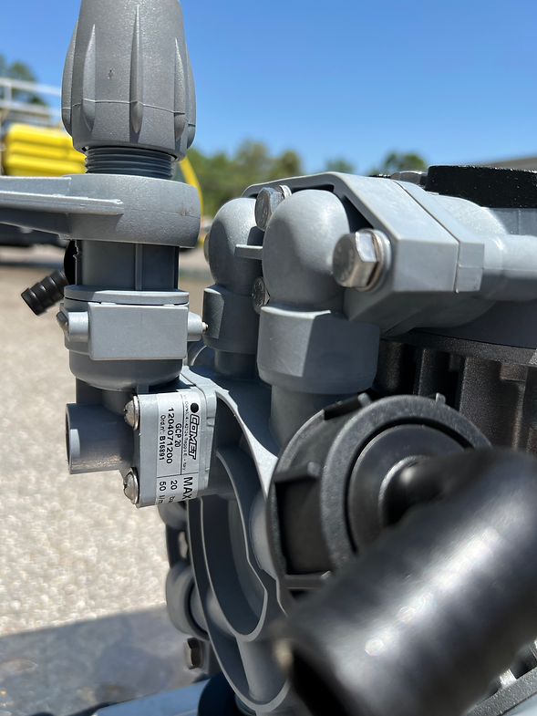 Comet P-40 Softwash System with Electric Start Bandit TruPower Engine 212cc