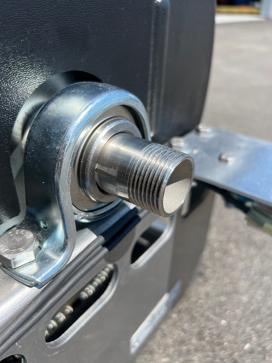 Kings 18" Electric Reel with 1" Stainless Steel Manifold