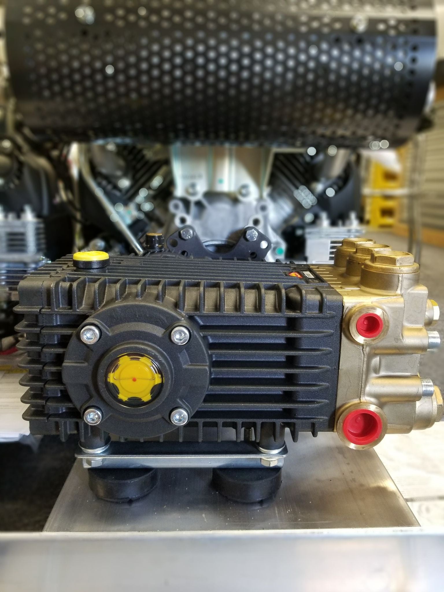 MGD-1230HG: 12GPM at 2500psi Manatee Gear Drive Honda IGX800 With General Pump