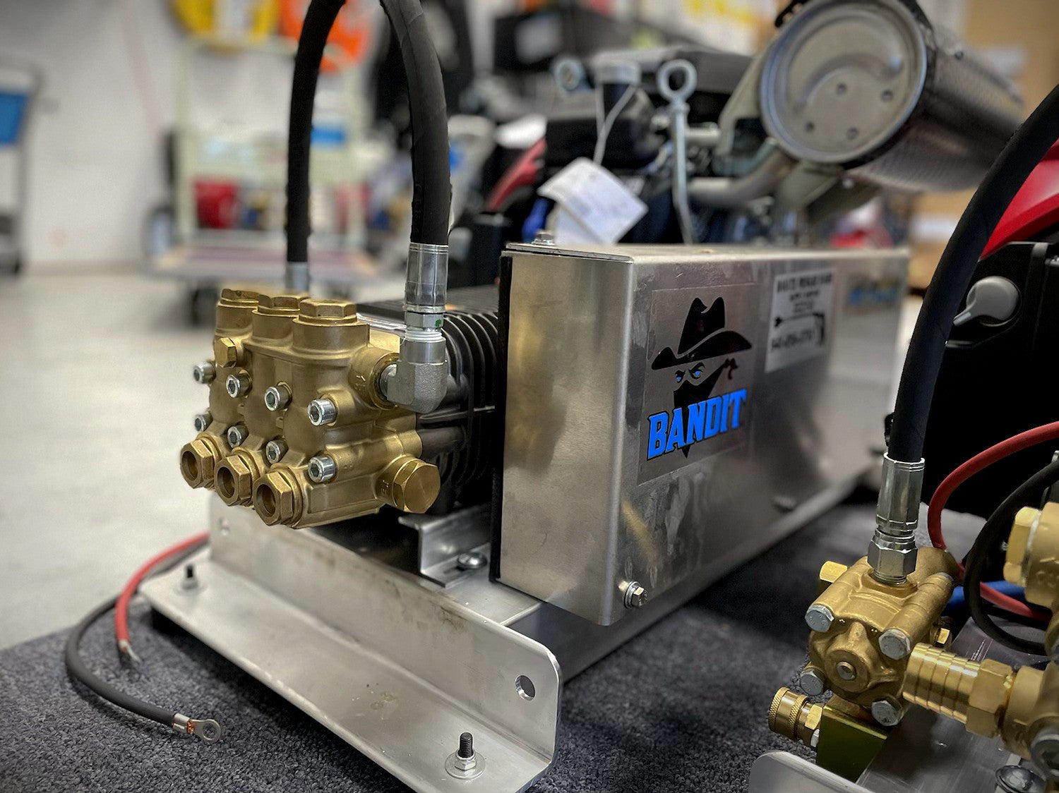 B-K1035HG Bandit 10 gpm at 3500 psi Honda IGX800 With General Pump