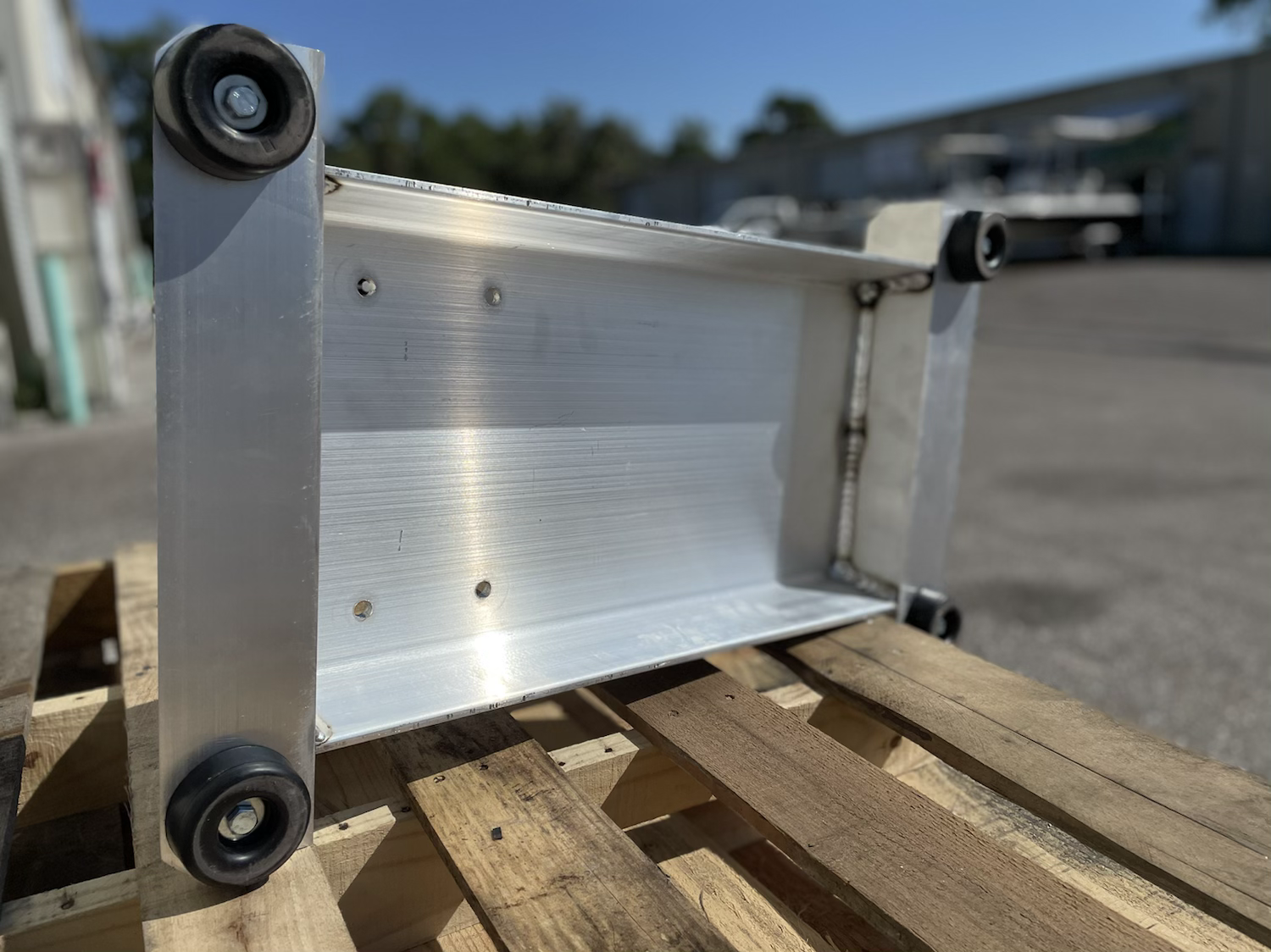 MGD-5535HC: 5.5GPM at 3500psi Manatee Gear Drive Honda GX630 Comet Pump