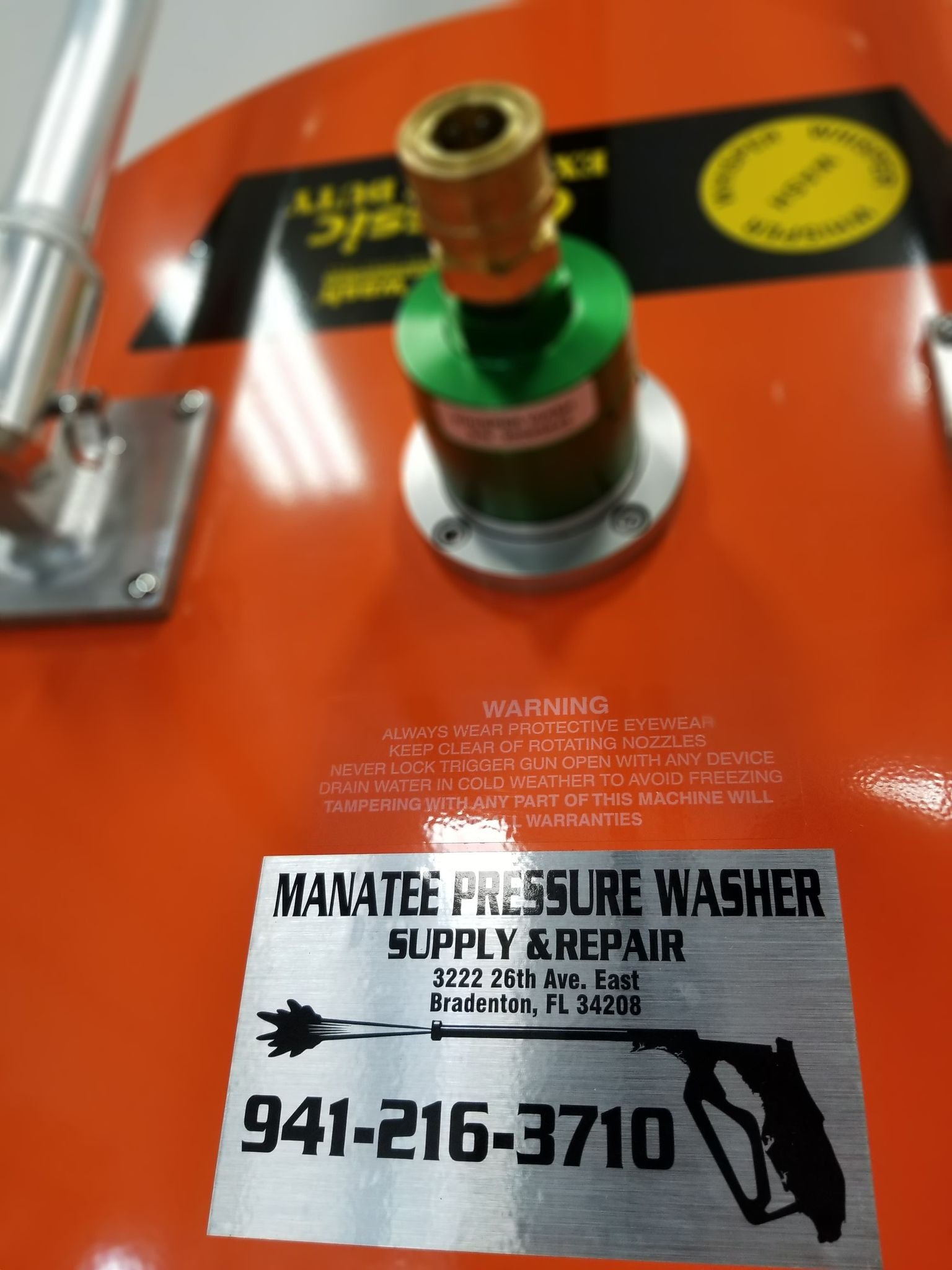 Whisper Wash Classic Extreme Orange Surface Cleaner