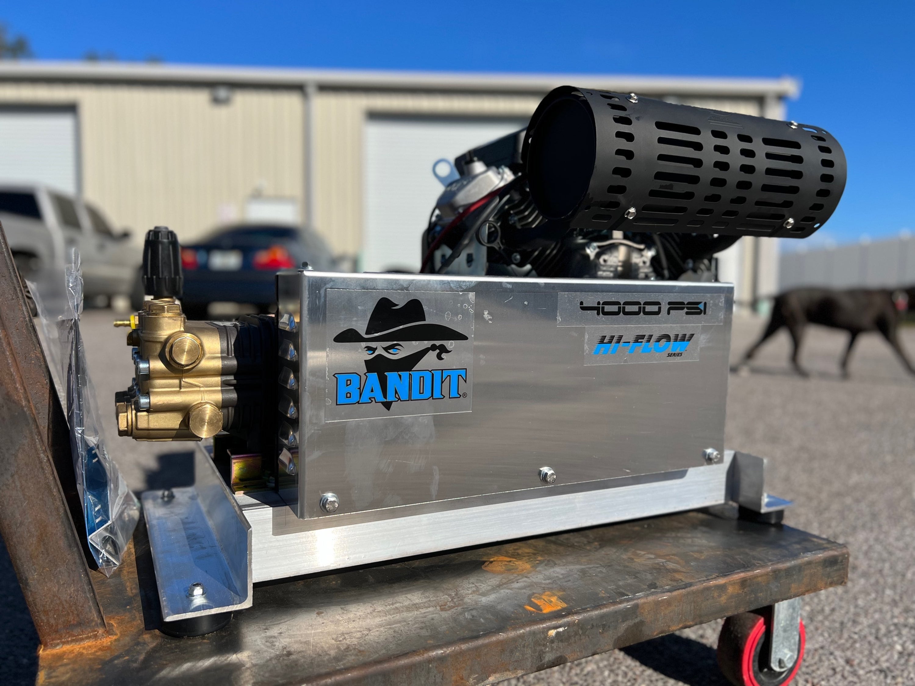 B-K8040TCX Bandit 8gpm at 4000psi True Power 744CC Engine with Comet Pump