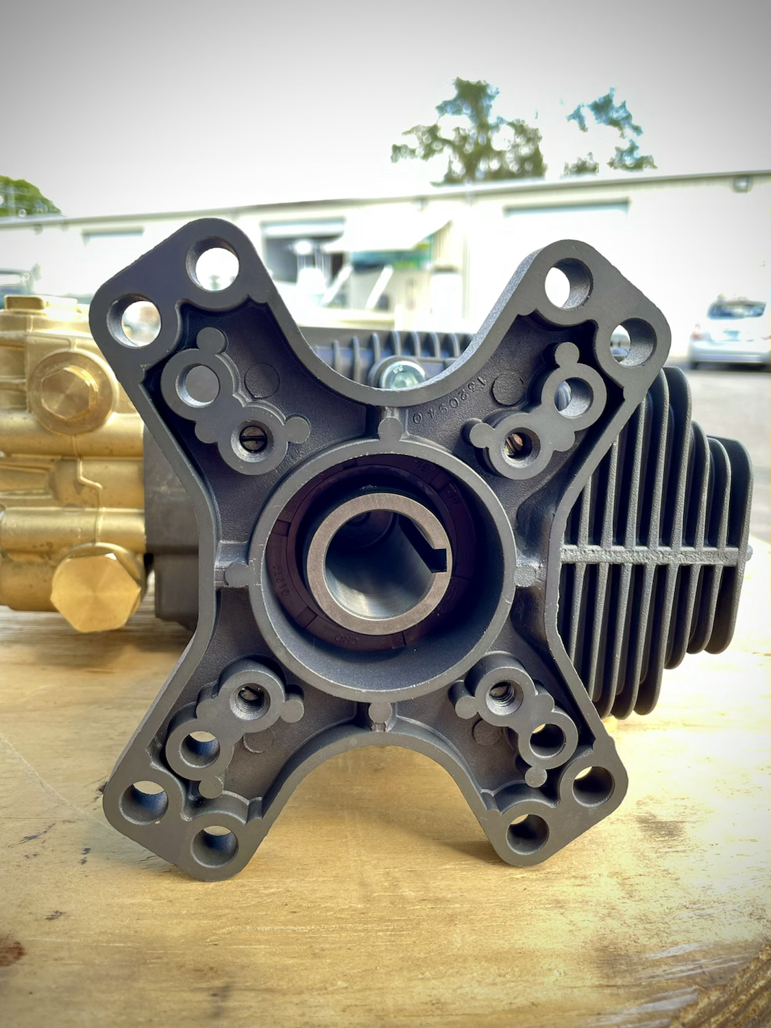 8GPM AR Pump Gear Box Assembly