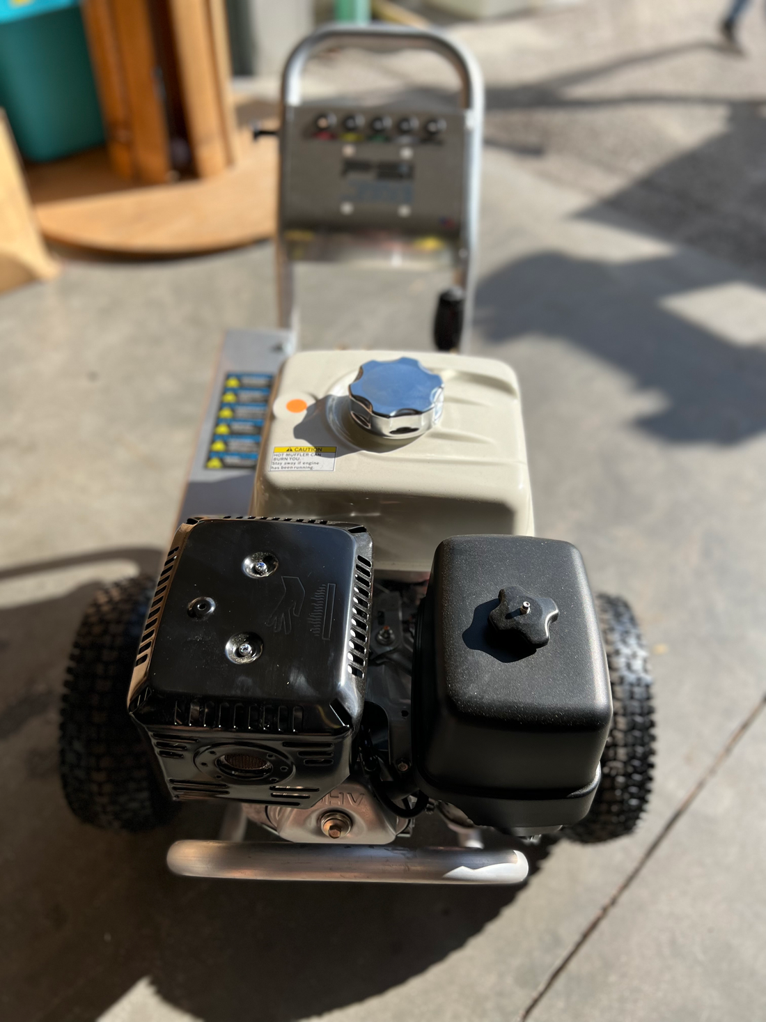 B-5530HC Bandit 5.5GPM at 3000PSI Honda GX390 With Comet Pump Belt Drive Cart