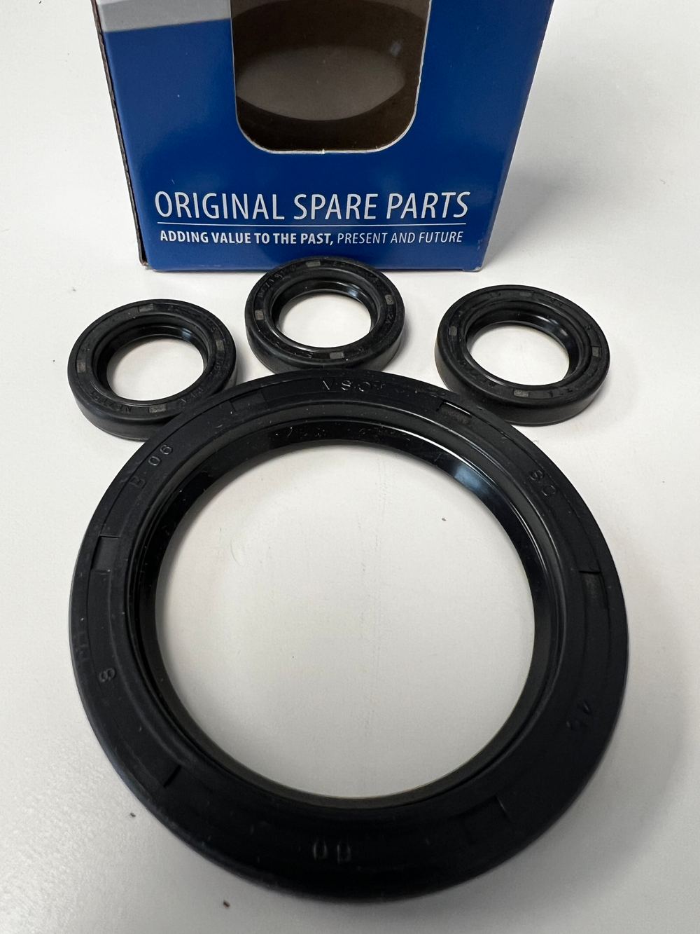 AR RRV Oil Seal Kit AR42555