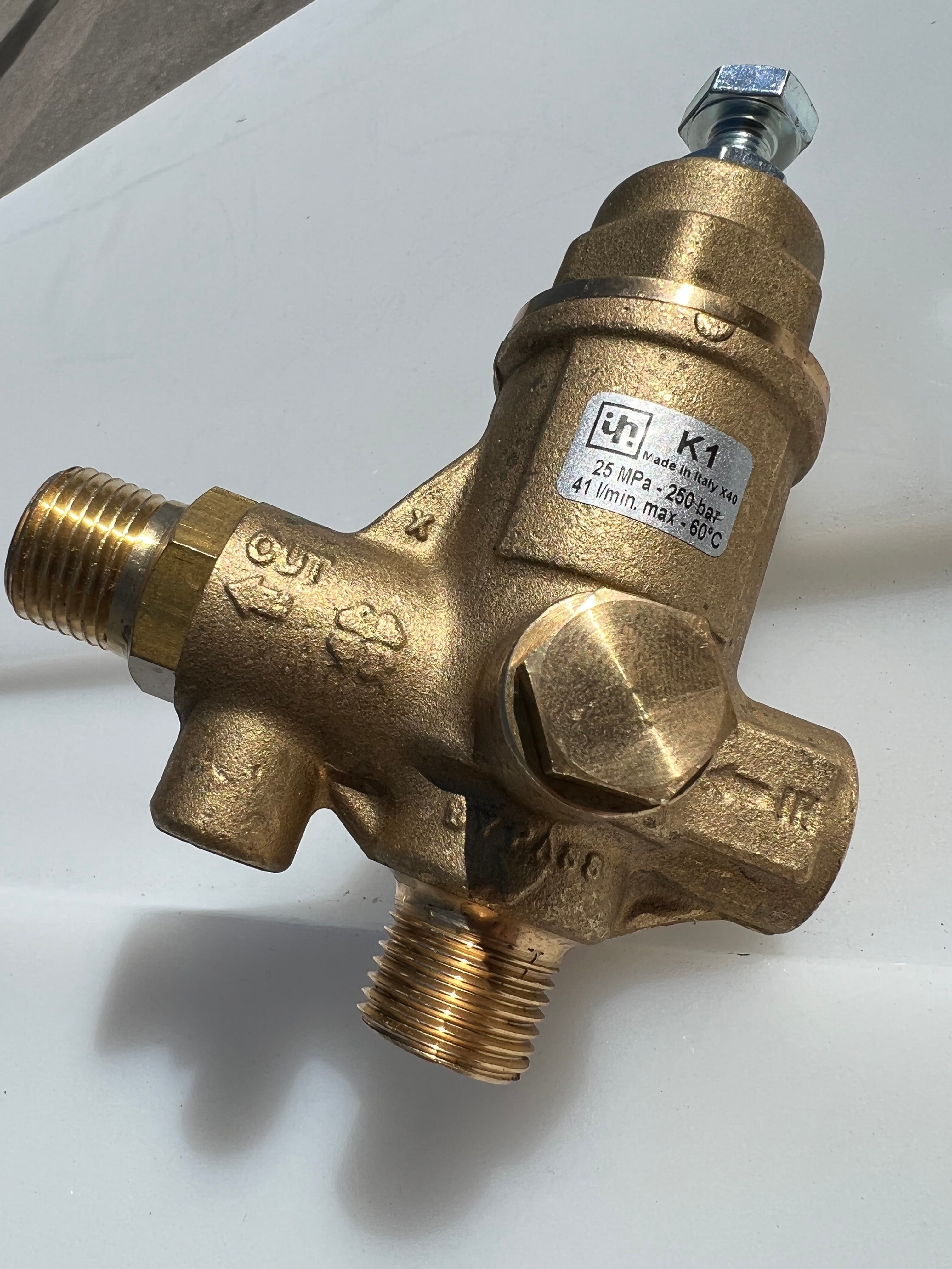 General Pump ZK1 Flow Sensitive Unloader 2-10GPM 3600PSI Max