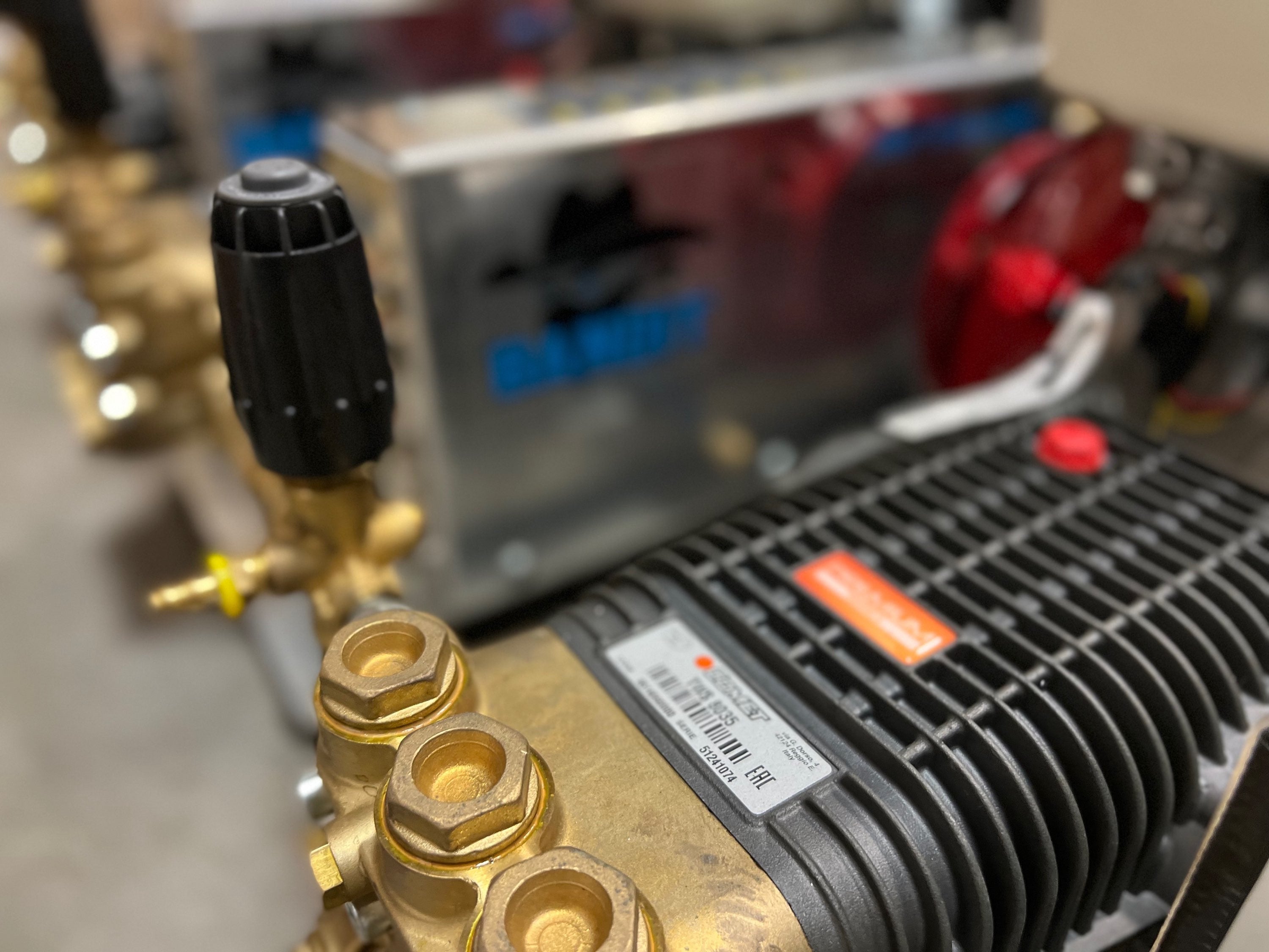 B-K8025HC Bandit 8GPM at 2500PSI Honda GX390 With Comet Pump