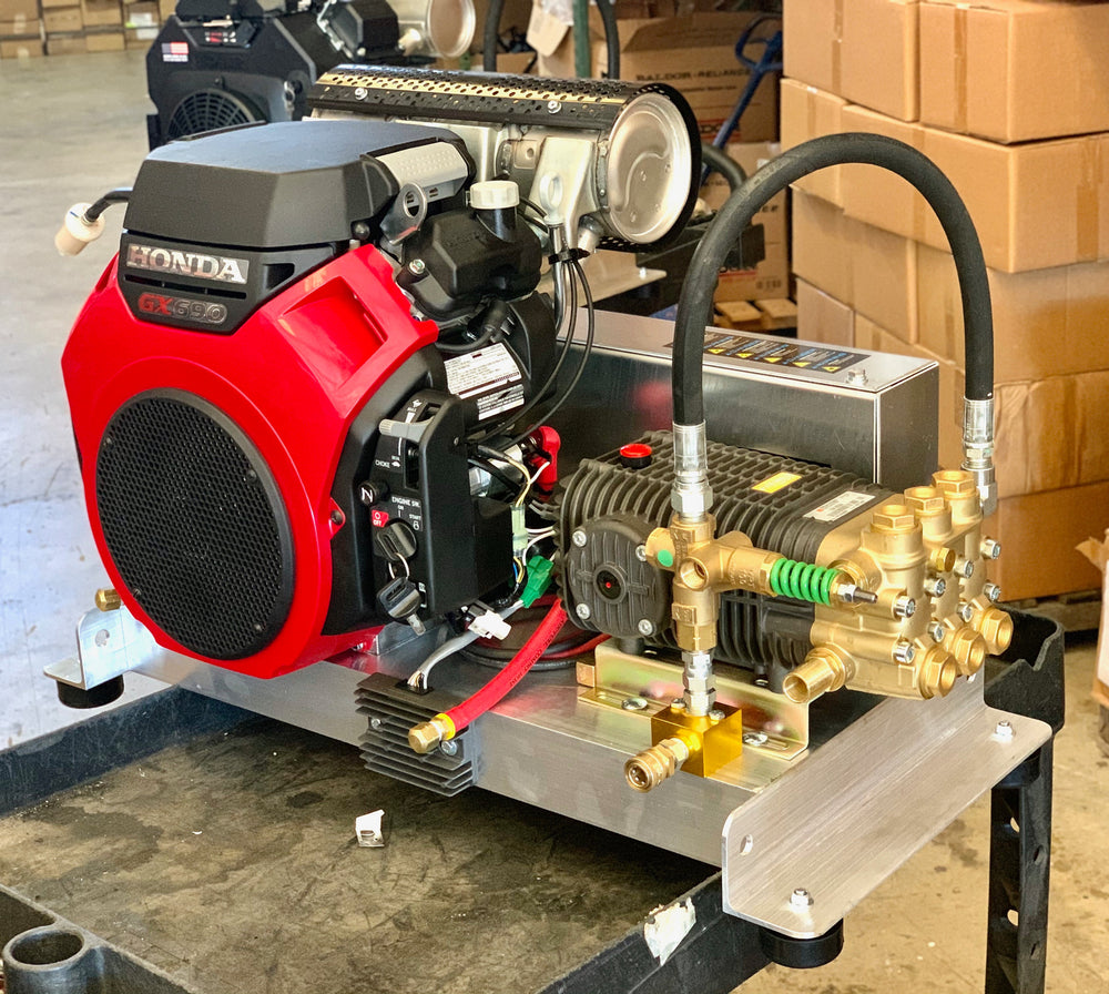 B-K8035HC Bandit 8 gpm at 3500 psi Honda GX690 With Comet Pump