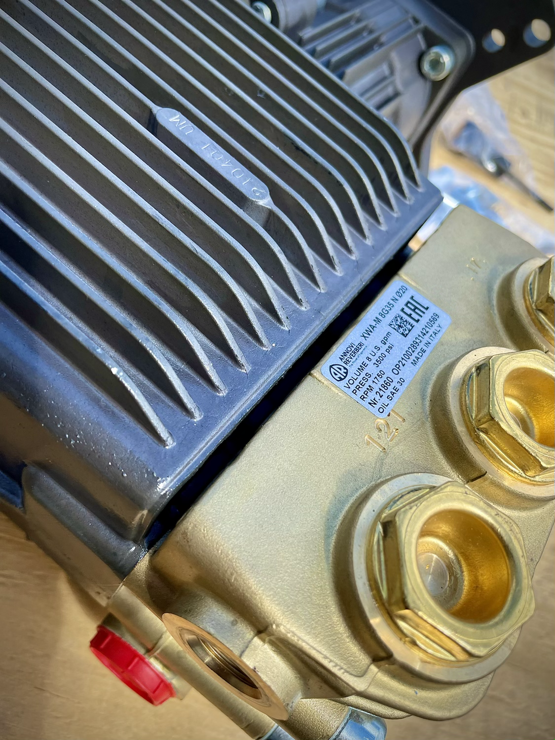 8GPM AR Pump Gear Box Assembly