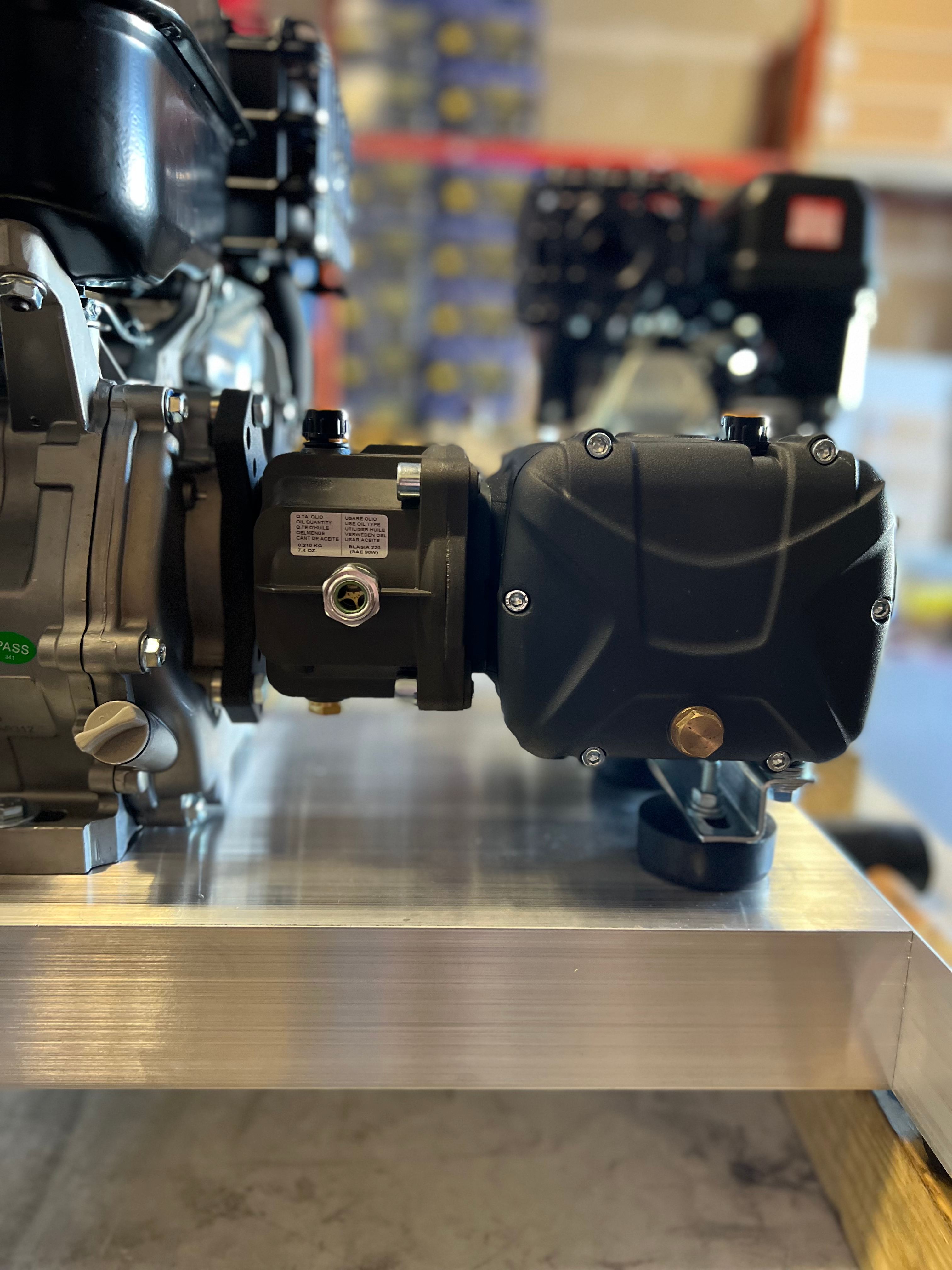 MGD-5530CA: 5.5GPM at 3000psi Manatee Gear Drive CRX420 With AR Pump