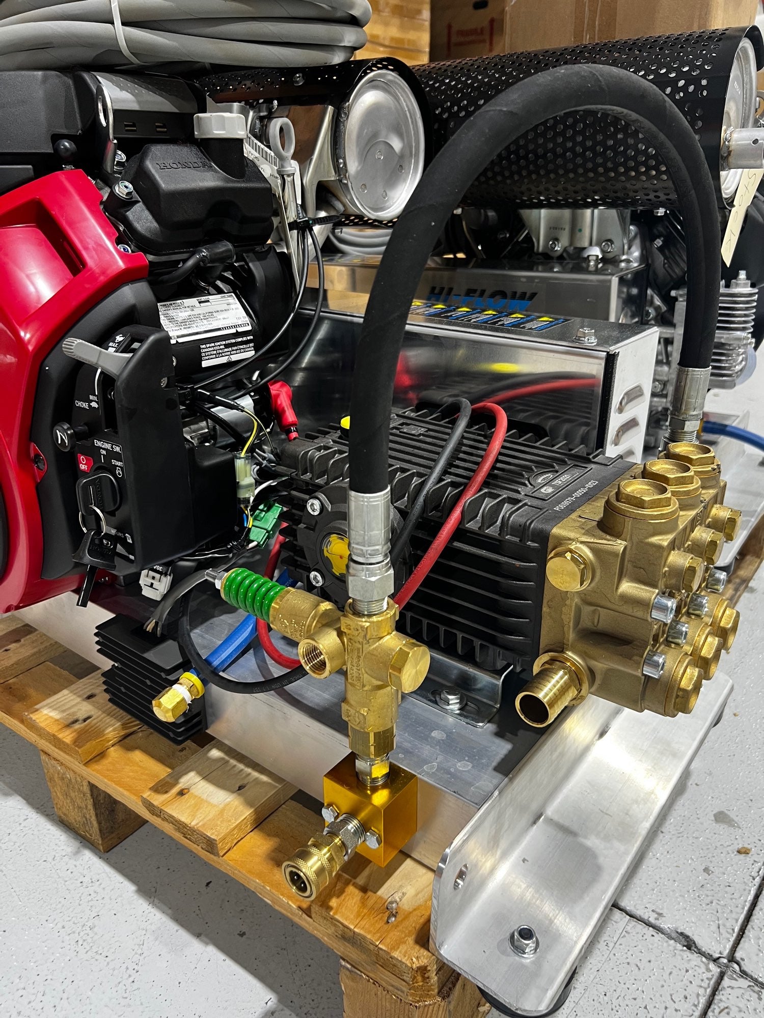 B-K8035HG Bandit 8GPM at 3500psi Honda GX690 With General Pum