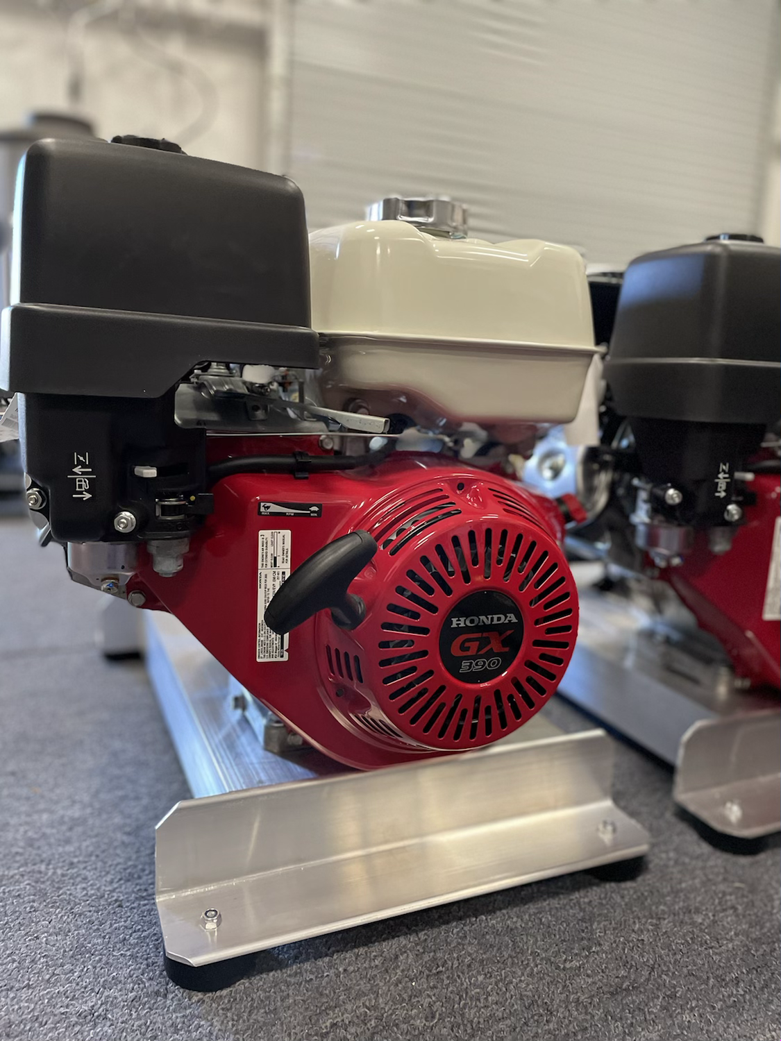 MGD-5530HC: 5.5GPM at 3000psi Manatee Gear Drive Honda GX390 With Comet Pump